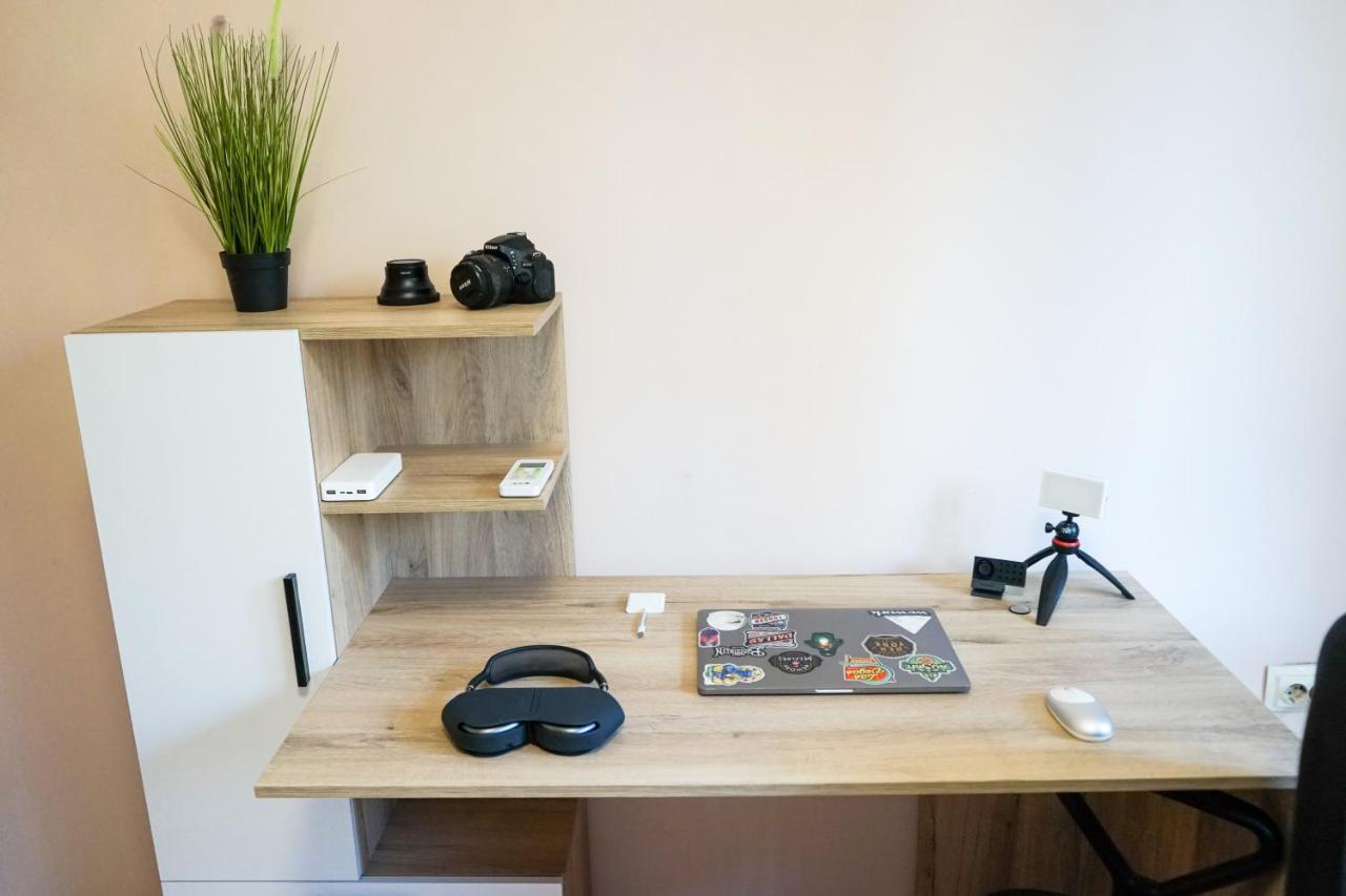 Comfortable 2Br Urban Getaway In City Center Plovdiv Exterior foto