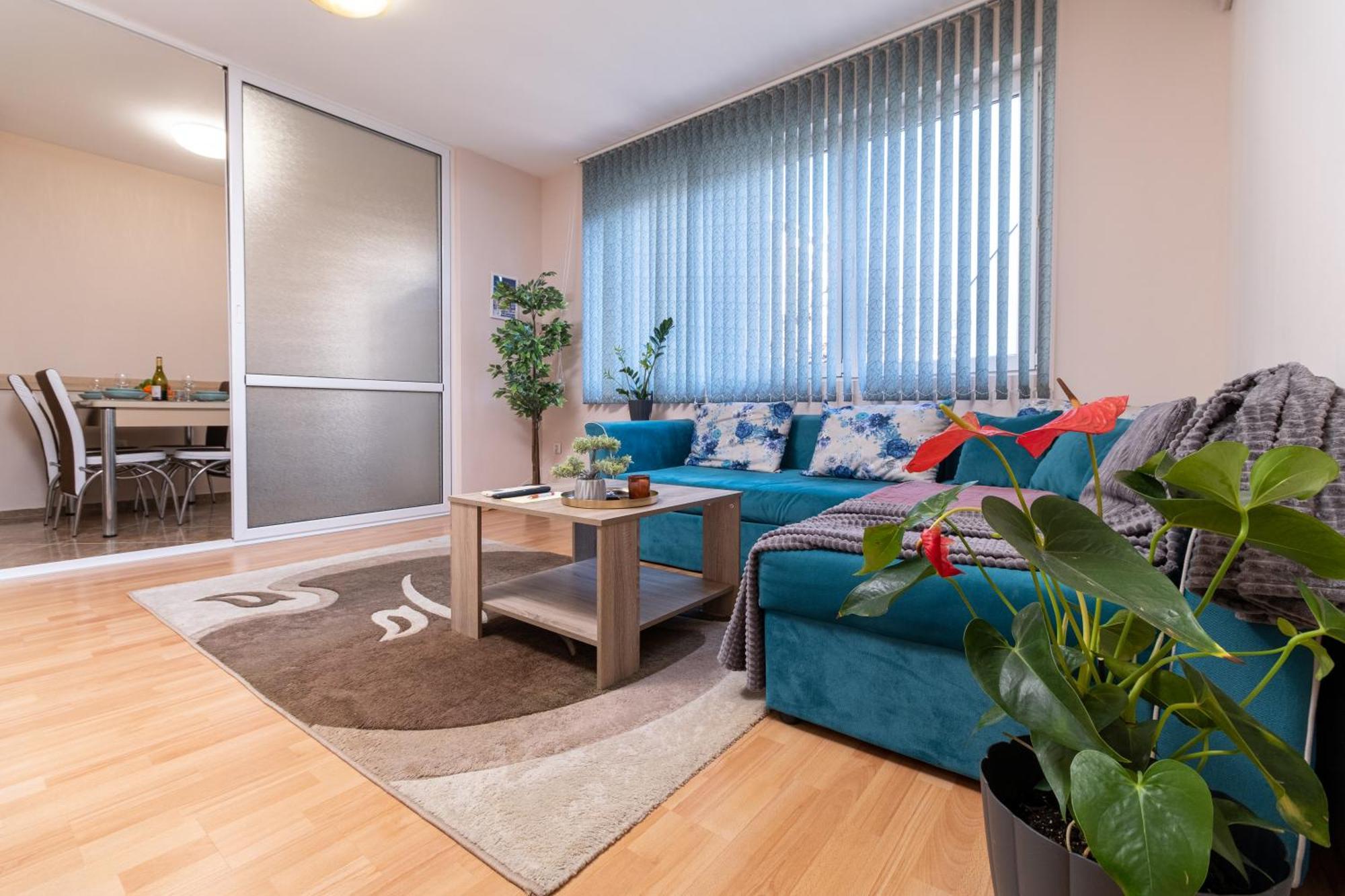 Comfortable 2Br Urban Getaway In City Center Plovdiv Exterior foto