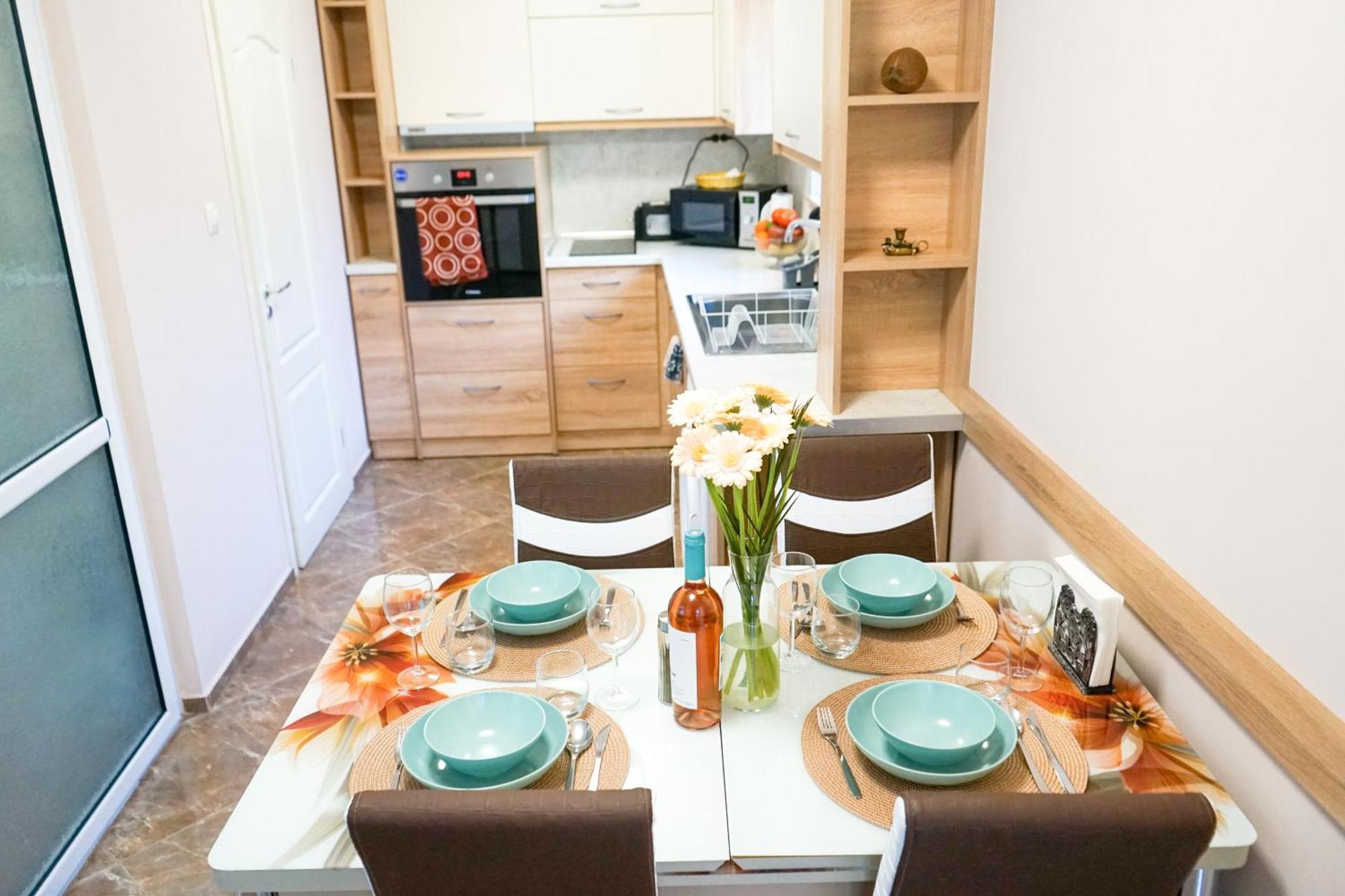 Comfortable 2Br Urban Getaway In City Center Plovdiv Exterior foto