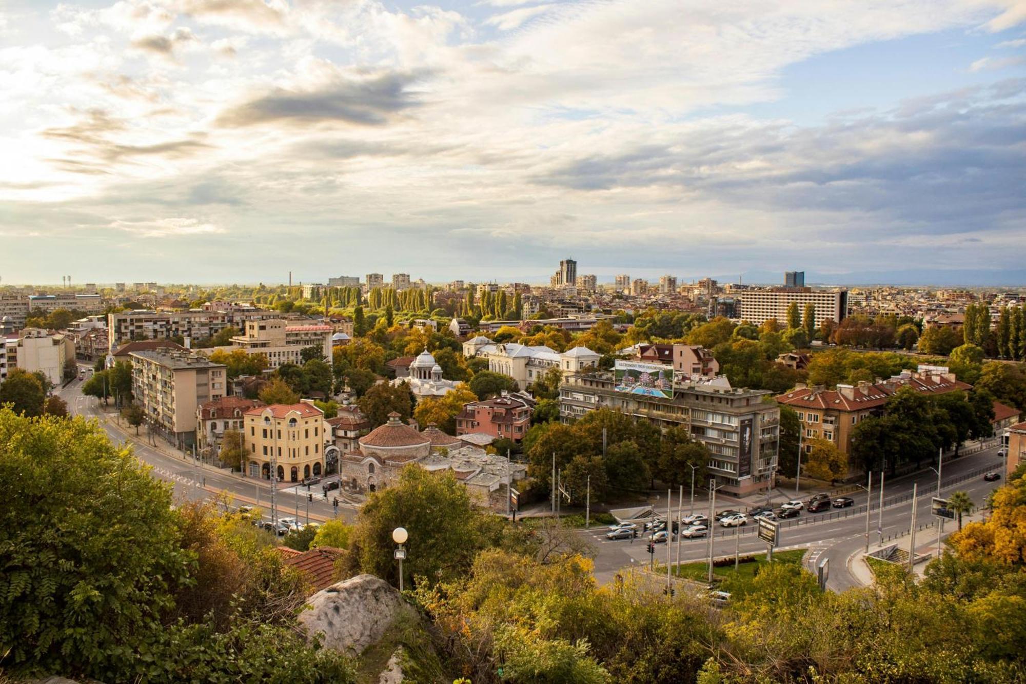 Comfortable 2Br Urban Getaway In City Center Plovdiv Exterior foto